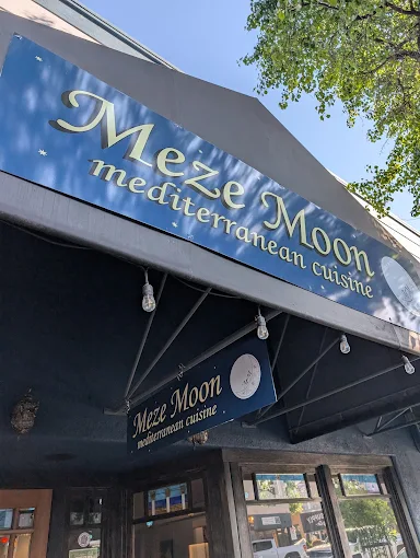 Meze Moon Mediterranean Cuisine